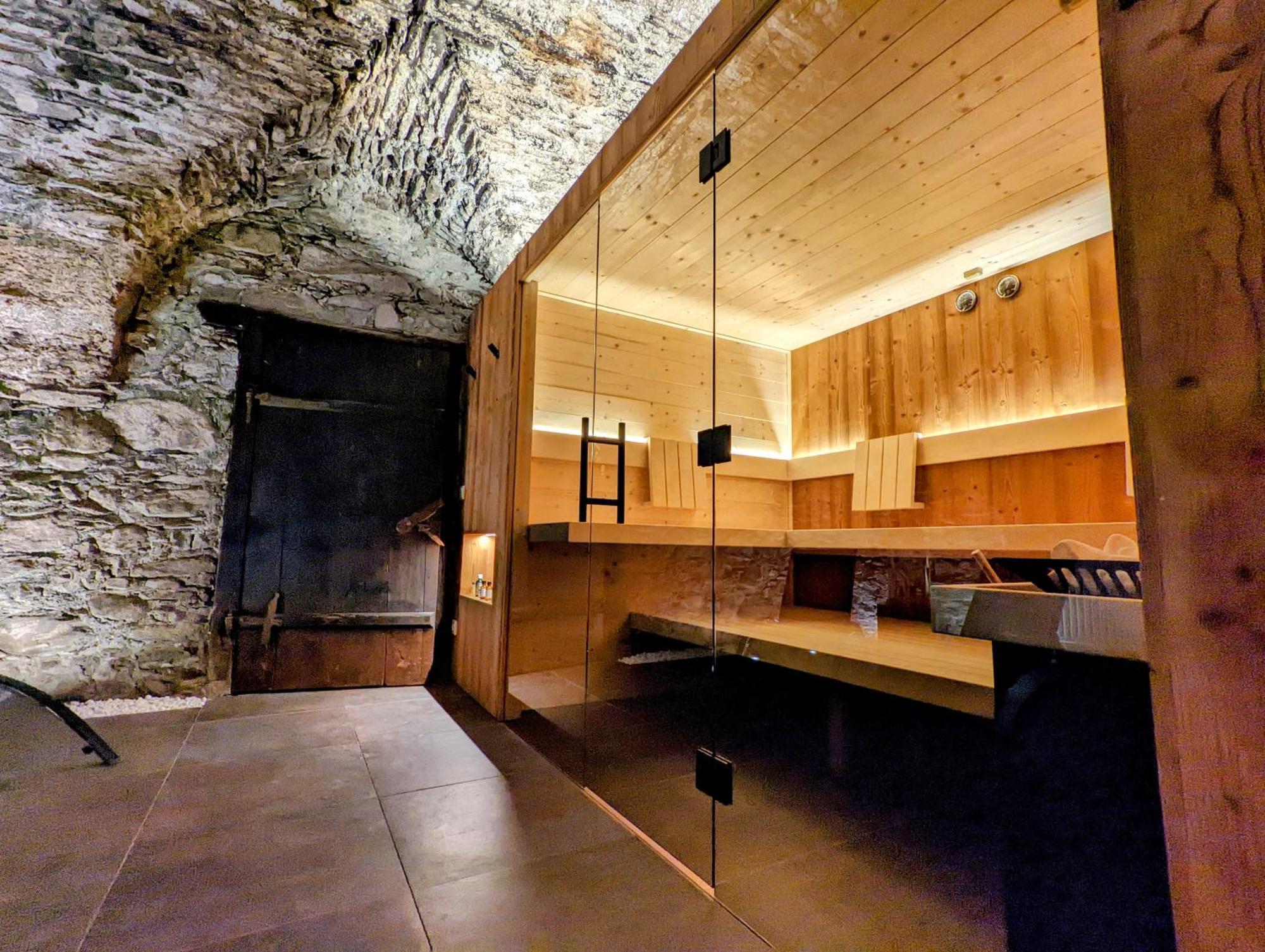 Chalet Schmelz Huette Mit Sauna Und Garten Flattach Exterior photo